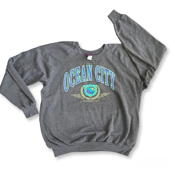 Vintage Grey Oversized Athletic Graphic Sweatshirt Unisex - Picture 4 of 9